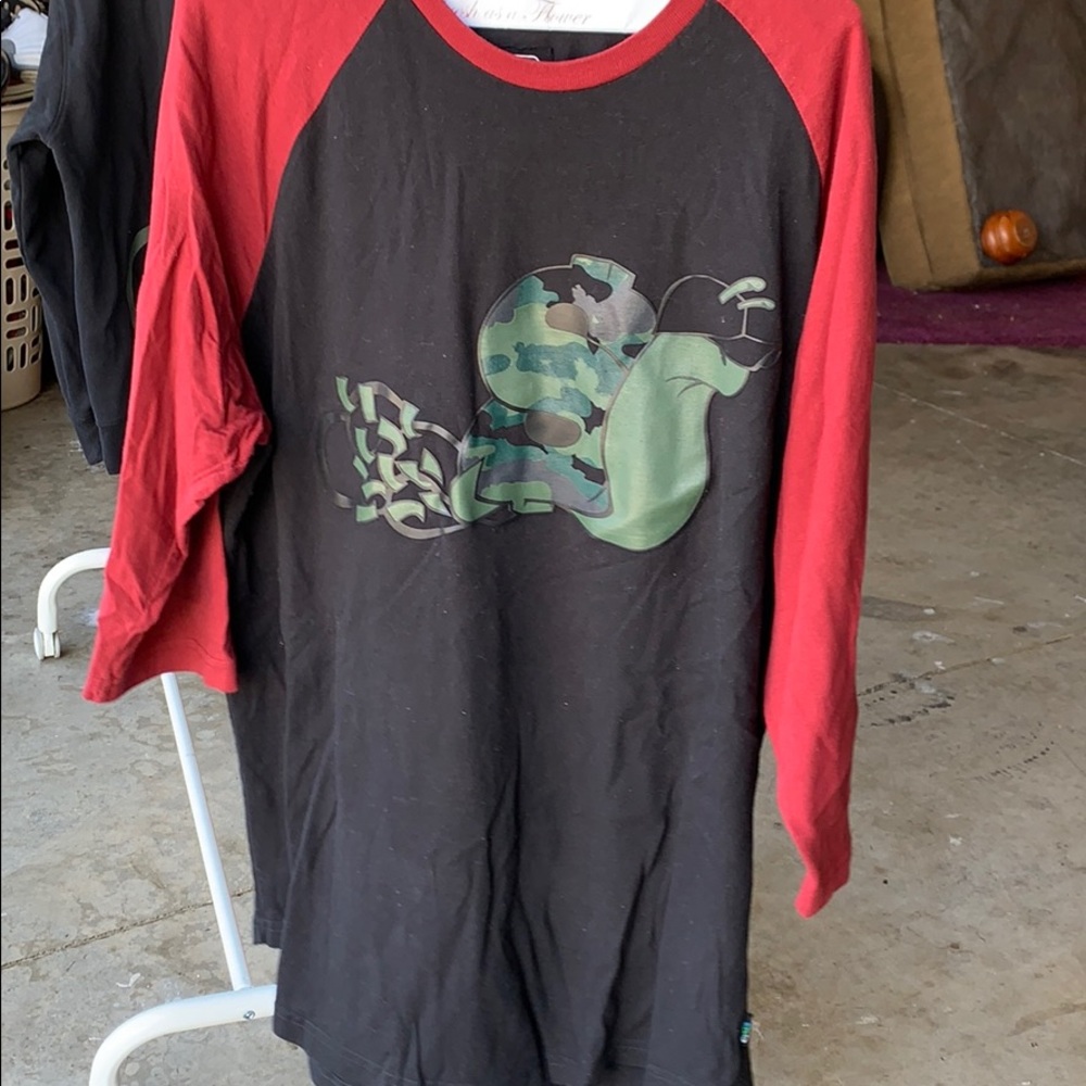 Slow bucks sweater & long sleeve tee
